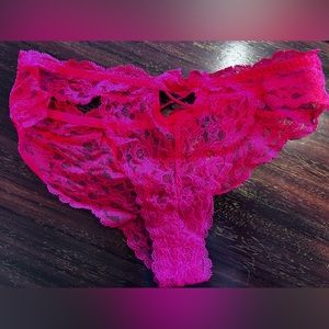 Victoria's Secret Lace 'Cheekini' Bikini Panty, sz M